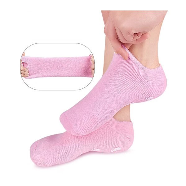 Reusable Moisturizing Gel Socks with Jojoba Oil, Olive Oil, Vitamin E, Lavender Oil